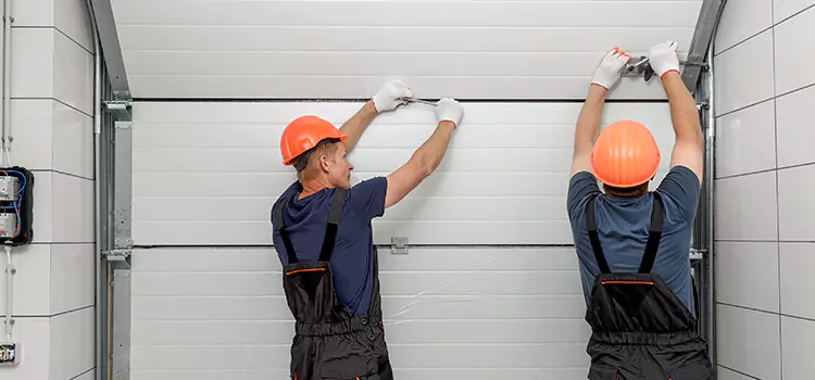 Choose Us for Your Garage Door Needs in Seaside
