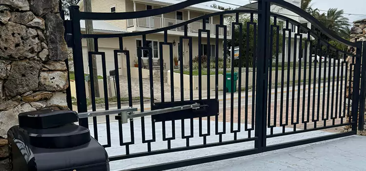 Swing Gate Opener with Keypad Seaside